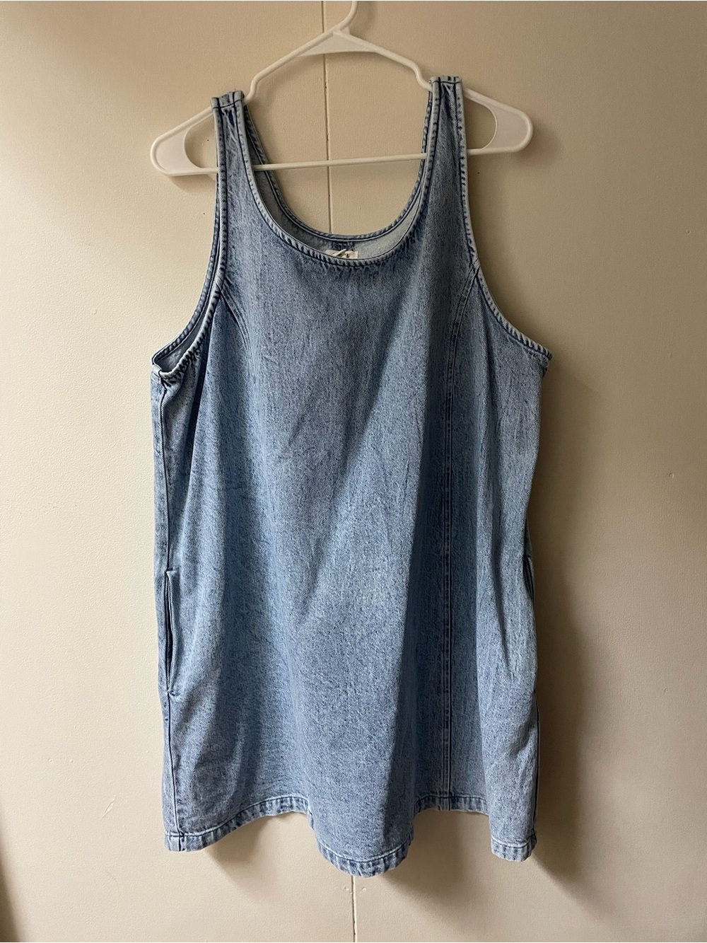 A.N.A dress